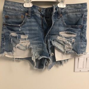 AMERICAN EAGLE hi-rise festival cutoff shorts